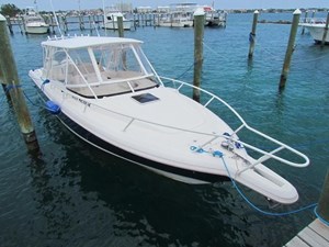2000 Intrepid 366 Cuddy 0 1