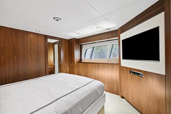 Seahorse 33 24_2011 112ft Sunseeker 34M Yacht SEAHORSE