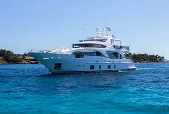 GALA 0 Benetti Delfino 93 2014