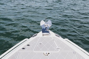 Fountain 38 Center Console 3 731A4081