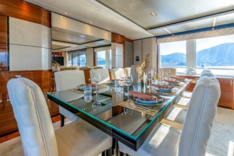 RIVIERA LIVING 49 