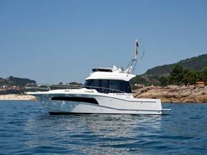 1090 EVOLUTION FLYBRIDGE 4 2022-08-02-Rodman-1090-P1122990