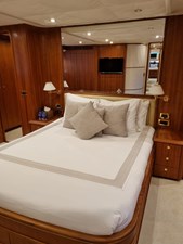 LADY AMANDA 17 