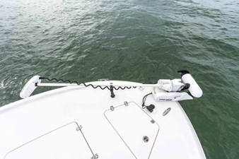 28' Caymas 281HB Center Console 19 