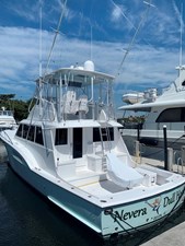Nevera Dull Hook 2 53-1979-Hatteras-Sportfish-02