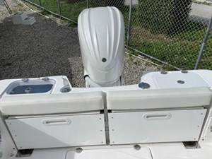 2023 Everglades 235CC 28 