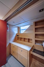 2017 Cruisers Yachts 60 Cantius 62 