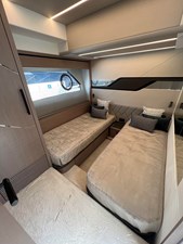 Sunseeker 74 Sport Yacht 17 Guest Cabin