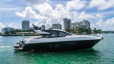 - 3 4_2019 57ft Sunseeker Predator