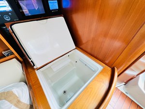 2000 Beneteau 311 20 
