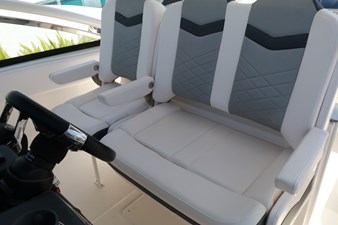 2021 Chaparral 300 OSX 26 