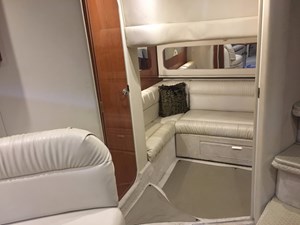 2000 Sea Ray 410 Sundancer 27 