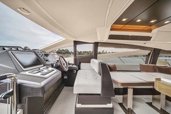 Azimut 72 