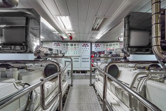 Azimut Grande 105 131 105' Azimut-117