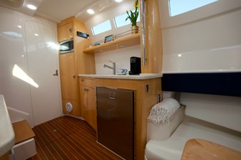 AUDACIOUS 5 Galley - AUDACIOUS 47’ (14.33m) Intrepid, 475 Panacea, 2016
