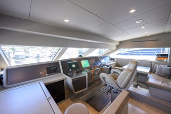 HALCYON 42 