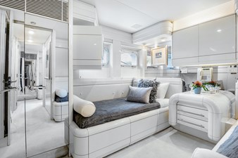 Highline 47 48_1989 102ft Oceanfast Motor Yacht HIGHLINE