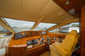 ASTONDOA 82 GLX  6 Astondoa 82 GLX