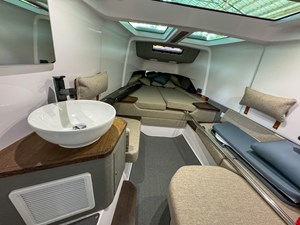 2022 Axopar 37 XC Cross Cabin Brabus 34 
