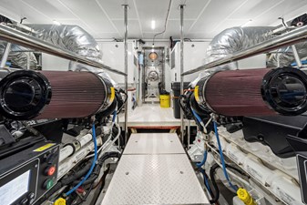 OBSESSION 97 Engine Room Looking Aft  