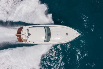 Veronique 1 2005 PERSHING 50 - Top View