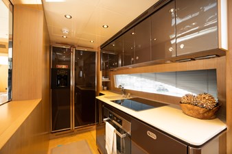 75' Riva 2012 29 GDC00168-Edit