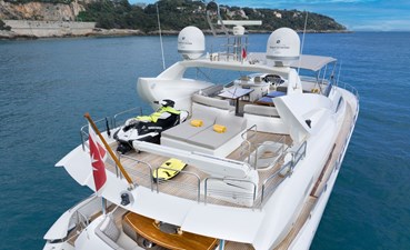 Sunseeker Yacht 90  3 Sunseeker 90