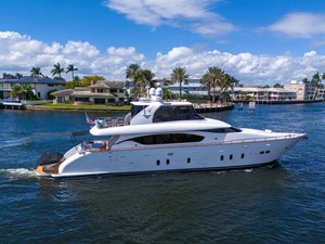 Maiora Custom 3 88' Maiora Drone-3