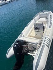 Novurania 460 DL 6 