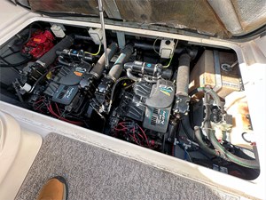 1998 Sea Ray 330 DA 33 