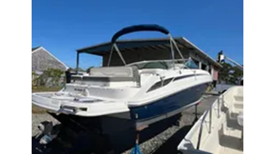 2013 Sea Ray 240 Sundeck 6 