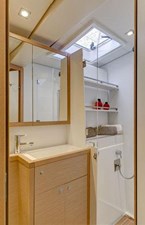 2015 Lagoon 620 17 18