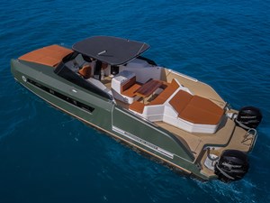 Dr. No 1 HUTTER YACHTS DR. NO POWER CATAMARAN FOR SALE 