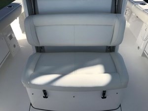 2023 Everglades 273CC 10 