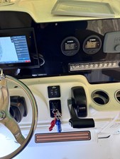 2017 TIDEWATER 220  25 