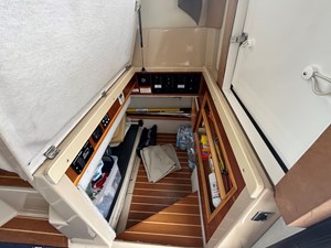 2014 Cutwater 30 Sedan 16 
