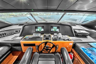Ferretti Yachts Custom Line 94 39 