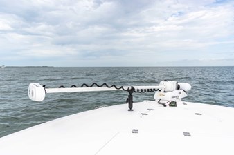 28' Caymas 281HB Center Console 59 