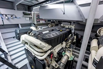 Shaloha 29 Engine Room