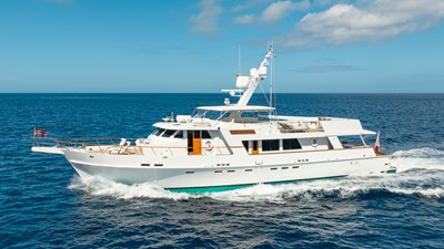 SERENITY 46 Port Profile