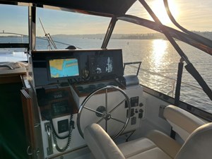LIO KAI 45 Helm instruments