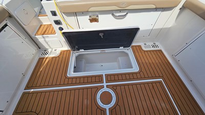 2019 Sailfish 325 DC 13 