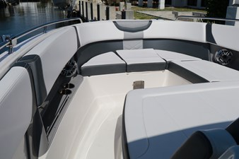 2021 Chaparral 300 OSX 34 