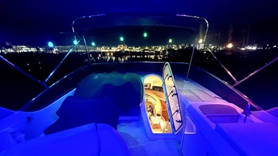 2002 Carver 570 Voyager Pilothouse 43 