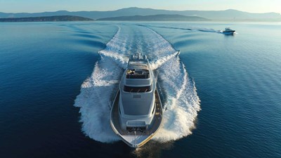 ANAVI 5 ANAVI Bow Cruising