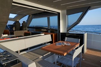 2021 Astondoa 655 Coupe 17 18