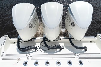 2018 Hydra-Sports 3900 Speciale  25 
