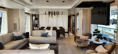 SUNLIFE 24 SALOON (5)
