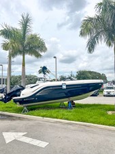 Bayliner DX2200 1 