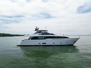 Sori San Lorenzo  10 Sanlorenzo SL90A For Sale